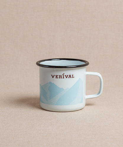 Tasse en émail par Verival